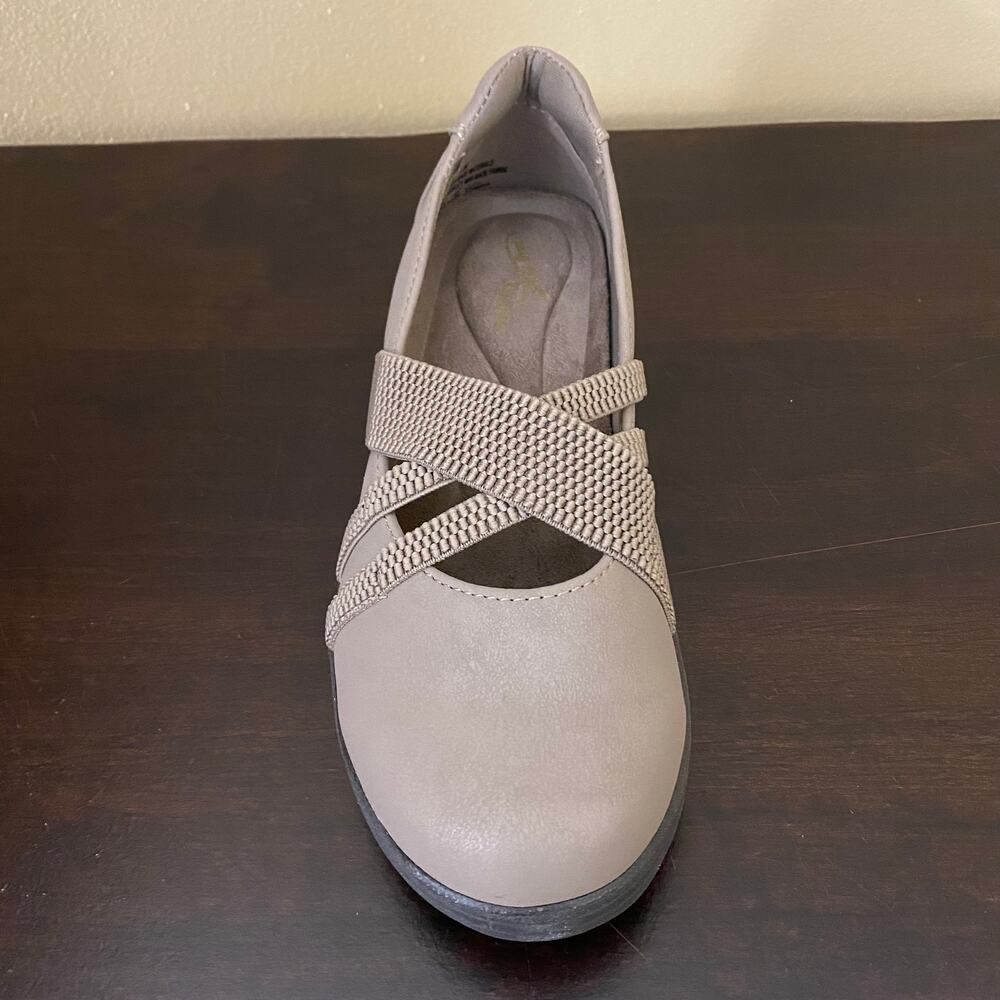 Easy Street Women's Inga Mary Jane Flat - Picture 4 of 7